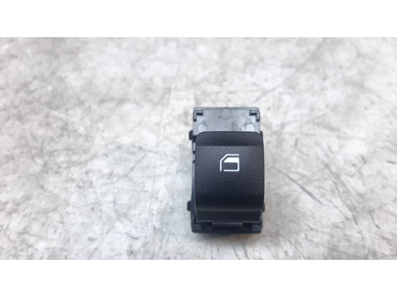 Recambio de mando elevalunas delantero derecho para hyundai i20 (bc3) klass referencia OEM IAM 93581Q0000  