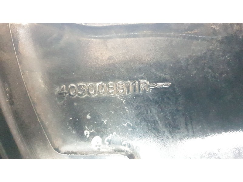 Recambio de llanta para renault austral techno referencia OEM IAM 403008811R  