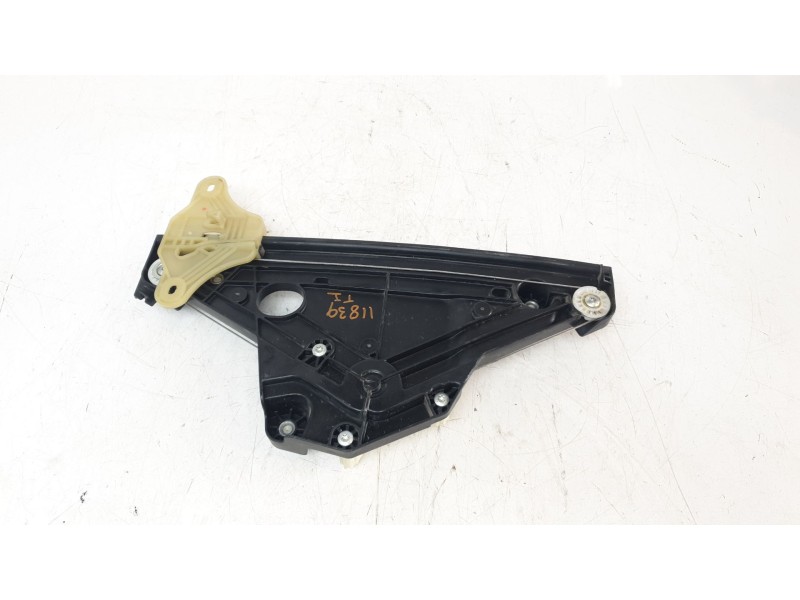 Recambio de elevalunas trasero izquierdo para renault clio v business edition referencia OEM IAM 827217837R  