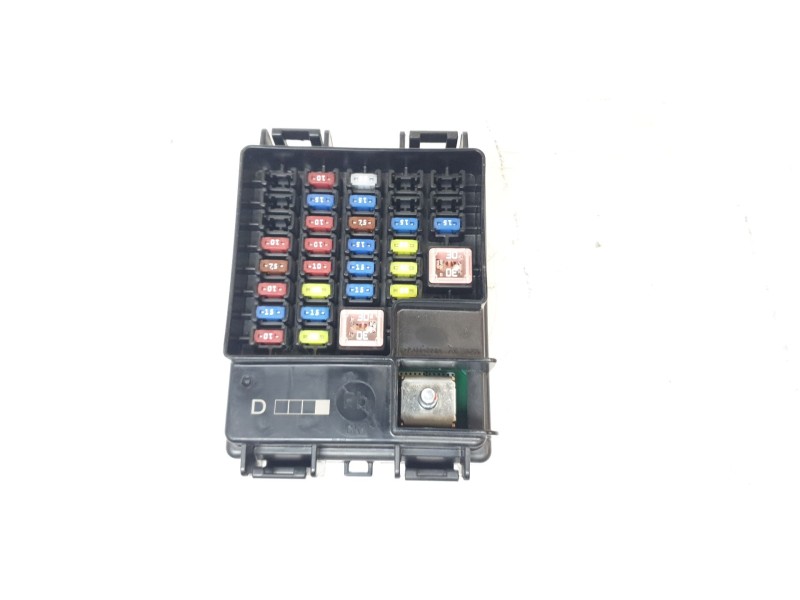 Recambio de caja reles / fusibles para hyundai tucson (nx) maxx silver 2wd referencia OEM IAM 91959N7010  