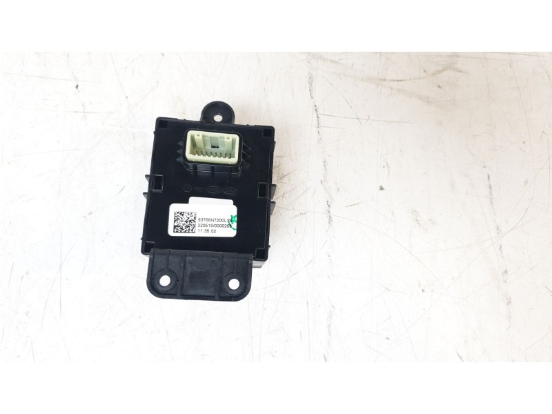 Recambio de palanca freno de mano para hyundai tucson (nx) maxx silver 2wd referencia OEM IAM 93766N7200LS5  