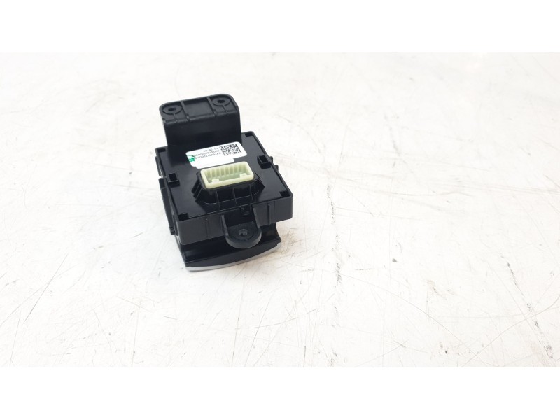 Recambio de palanca freno de mano para hyundai tucson (nx) maxx silver 2wd referencia OEM IAM 93766N7200LS5  
