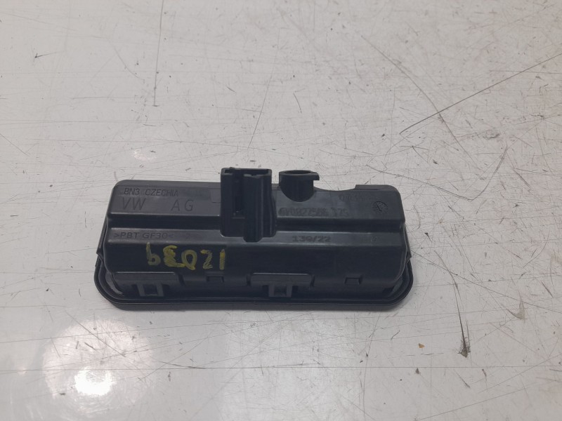 Recambio de maneta exterior maletero / porton para seat ateca (khp) style xm referencia OEM IAM 8V0827566  