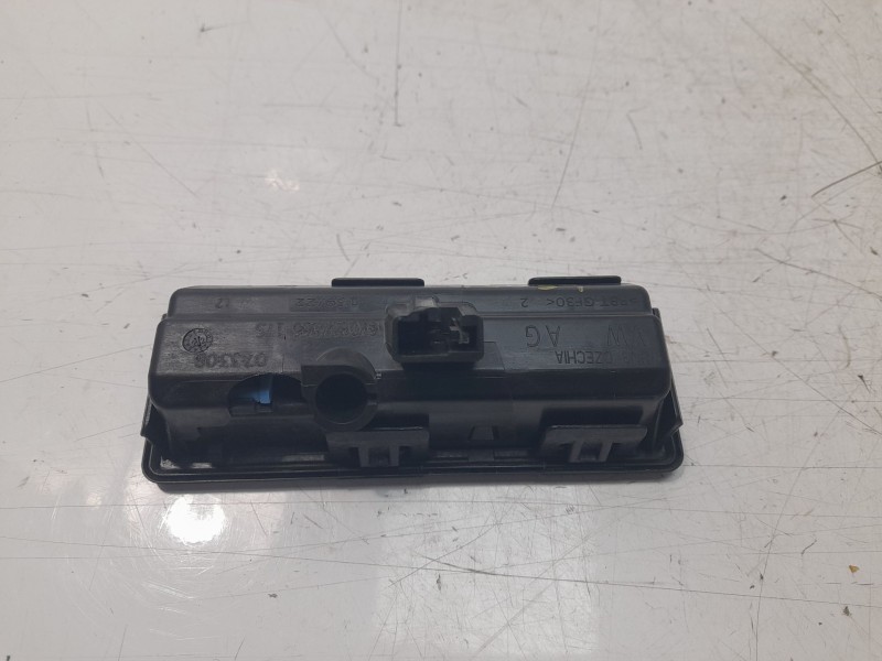 Recambio de maneta exterior maletero / porton para seat ateca (khp) style xm referencia OEM IAM 8V0827566  