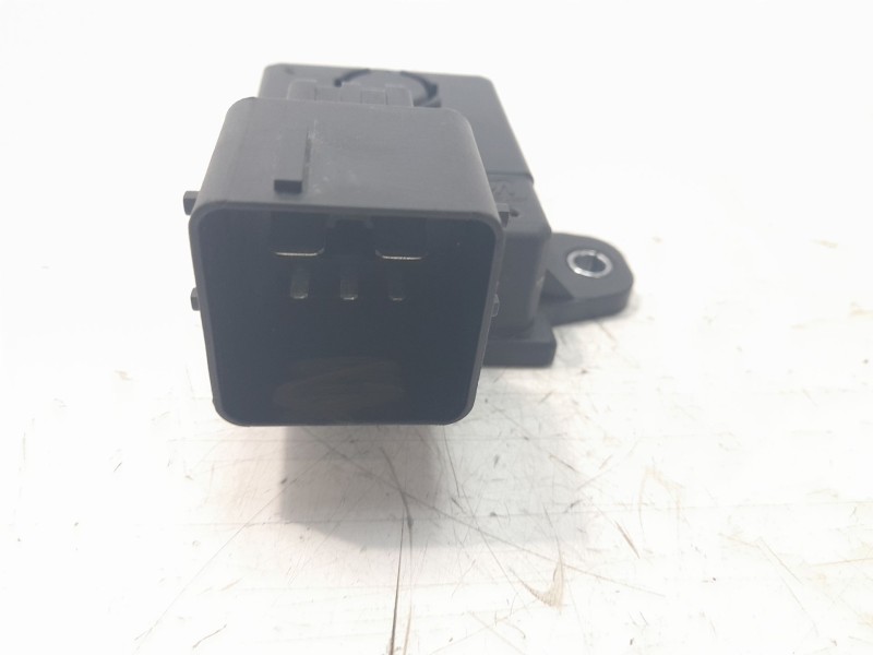Recambio de modulo electronico para peugeot 3008 allure pack referencia OEM IAM 9807709080  