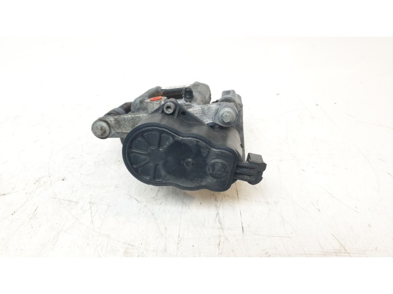 Recambio de pinza de freno trasera izquierda para peugeot 3008 allure pack referencia OEM IAM AE777006  