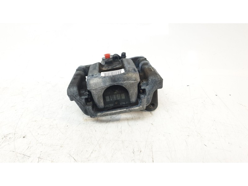 Recambio de pinza de freno trasera derecha para peugeot 3008 allure pack referencia OEM IAM AE777007  