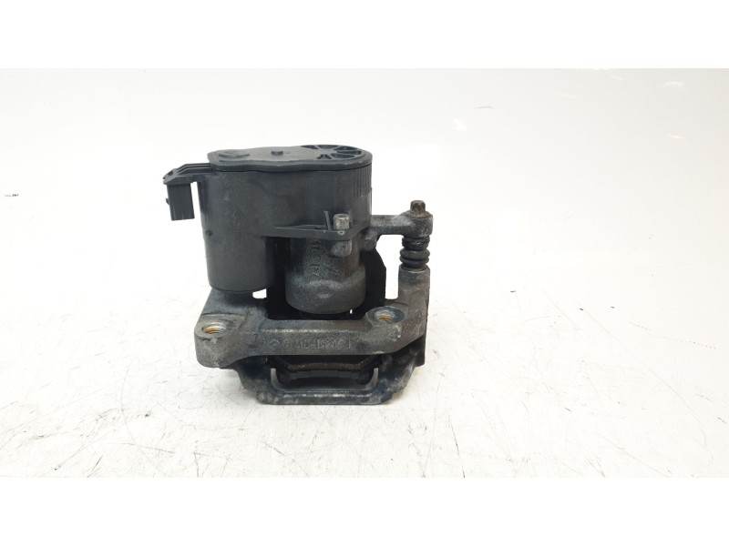 Recambio de pinza de freno trasera derecha para peugeot 3008 allure pack referencia OEM IAM AE777007  