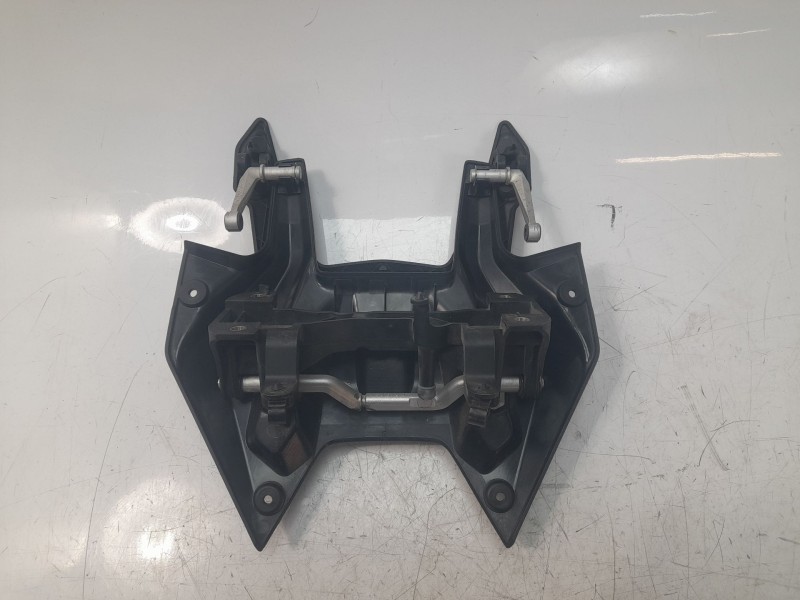 Recambio de cupula para bmw r 1200 gs r 1200 gs referencia OEM IAM 46638545312  