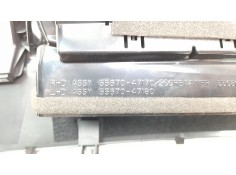 Recambio de aireador central para toyota prius+ advance referencia OEM IAM 5567047170   2