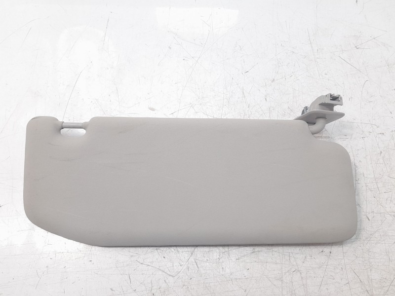 Recambio de parasol izquierdo para citroën c4 cactus origins referencia OEM IAM 98069330BJ  