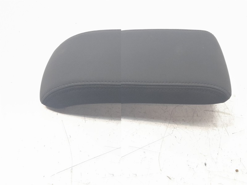 Recambio de apoyabrazos central para citroën c4 cactus origins referencia OEM IAM 16351320ZD  