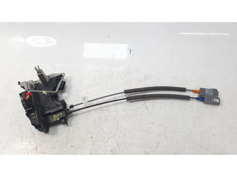 Recambio de cerradura puerta trasera derecha para hyundai kona pure referencia OEM IAM 81420J9000  