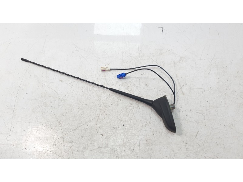 Recambio de antena para citroën c4 cactus origins referencia OEM IAM 9666567580  