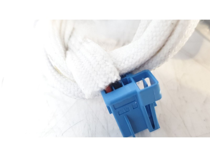 Recambio de parasol derecho para peugeot 3008 allure pack referencia OEM IAM 98284441ZD  
