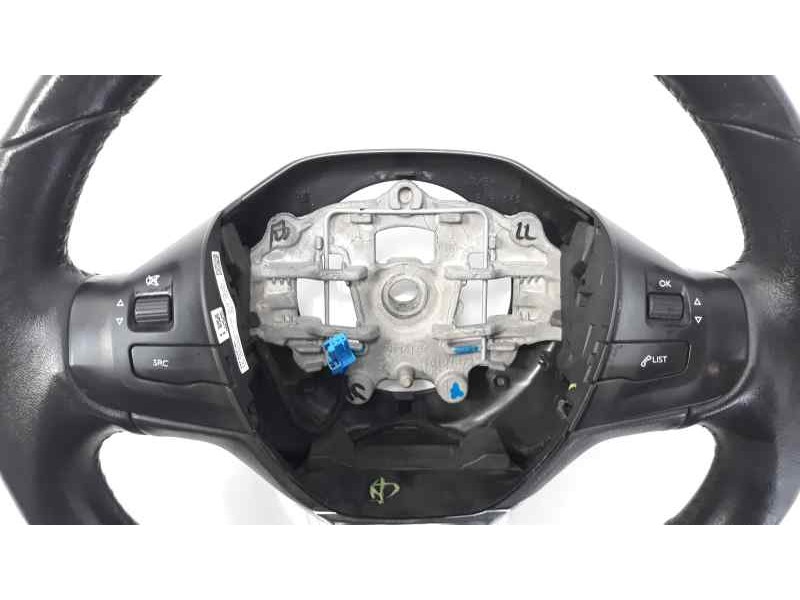 Recambio de volante para peugeot 208 1.2 12v vti referencia OEM IAM 96739515ZD  