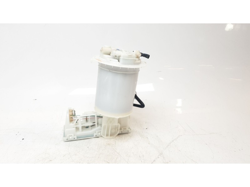 Recambio de bomba combustible para lexus ux (za10) 250h referencia OEM IAM 2321024010  