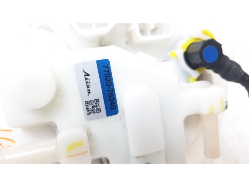 Recambio de bomba combustible para lexus ux (za10) 250h referencia OEM IAM 2321024010  
