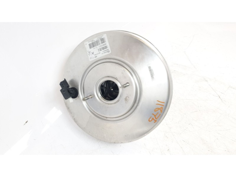 Recambio de servofreno para peugeot 3008 allure pack referencia OEM IAM 9807687080  