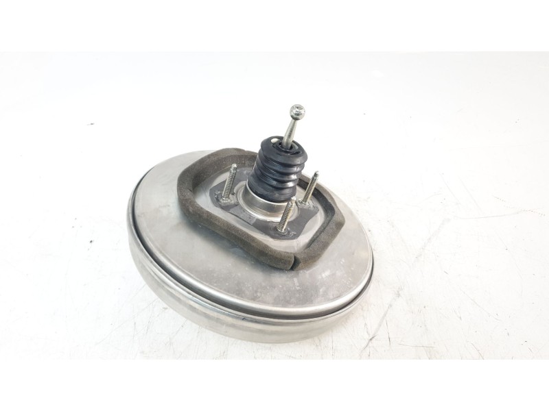 Recambio de servofreno para peugeot 3008 allure pack referencia OEM IAM 9807687080  