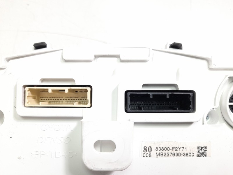 Recambio de cuadro instrumentos para toyota corolla (e21) hybrid active referencia OEM IAM 83800F2Y71 MB2576303800 