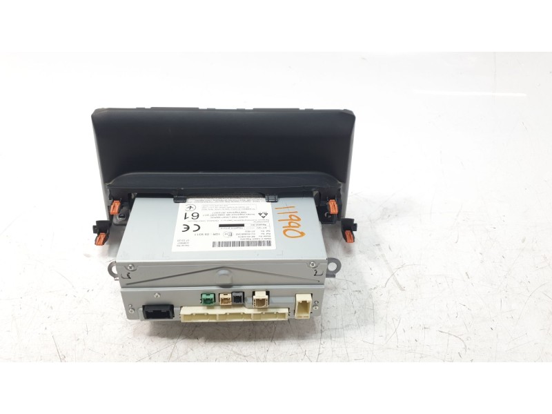 Recambio de sistema navegacion gps para toyota corolla (e21) hybrid active referencia OEM IAM 8614002610 8614002610 