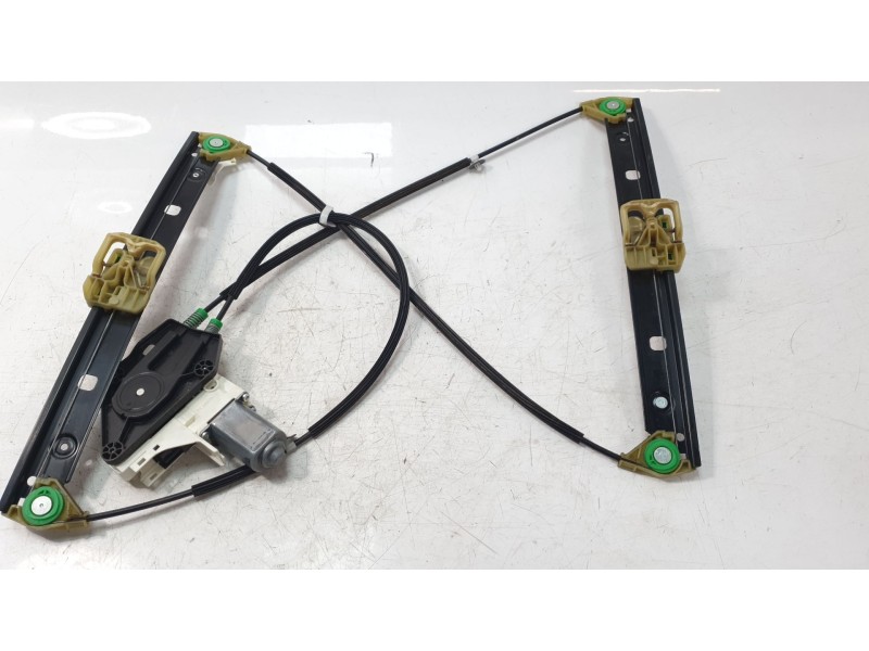 Recambio de elevalunas delantero izquierdo para audi a1 (8x) ambition referencia OEM IAM 8X3837461  