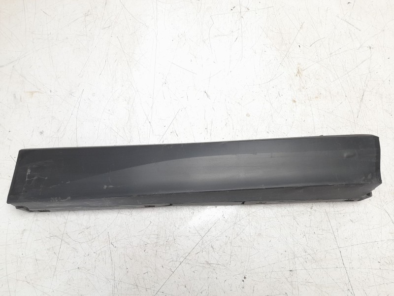 Recambio de puerta trasera derecha para lexus ux (za10) 250h referencia OEM IAM 6700379035  
