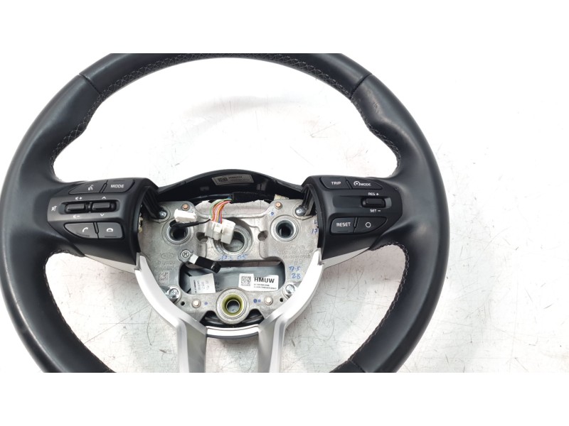 Recambio de volante para kia stonic (yb) 1.2 cvvt referencia OEM IAM 56100H8055WK 56100H8MU0WK 