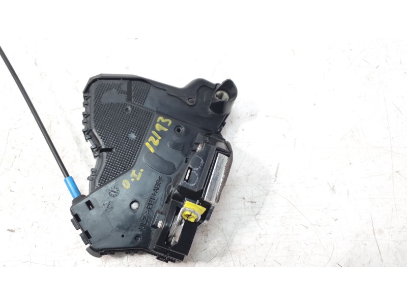 Recambio de cerradura puerta delantera izquierda para toyota auris (_e18_) 1.8 hybrid (zwe186_) referencia OEM IAM 6904002211  