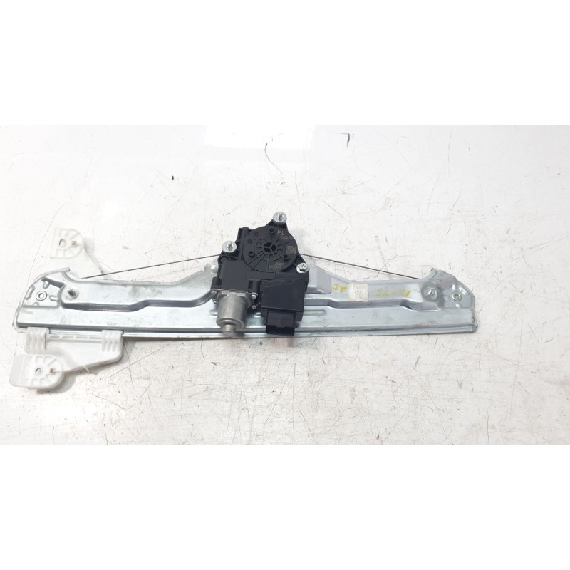 Recambio de elevalunas delantero izquierdo para kia sportage v (nq5) 1.6 t-gdi referencia OEM IAM 82403R2000  