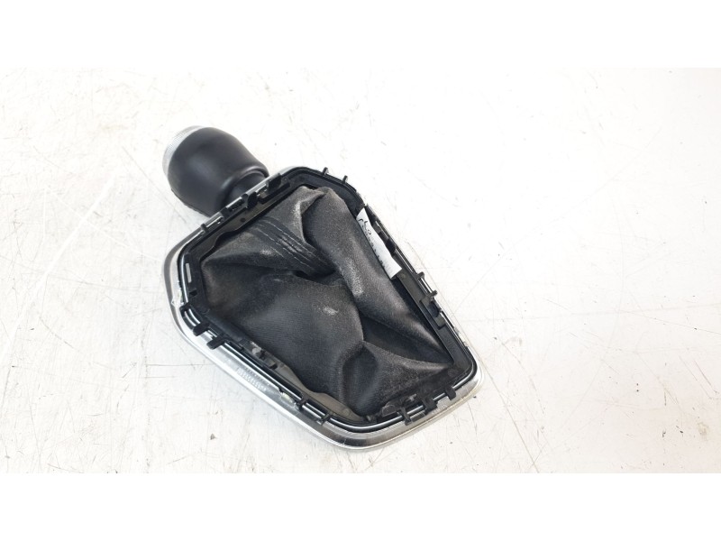 Recambio de pomo palanca cambio para renault clio v business edition referencia OEM IAM 341025198R  