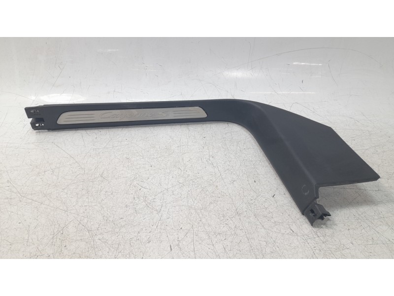 Recambio de moldura para porsche cayenne (typ 92aa) s diesel referencia OEM IAM 95855571411OP1  