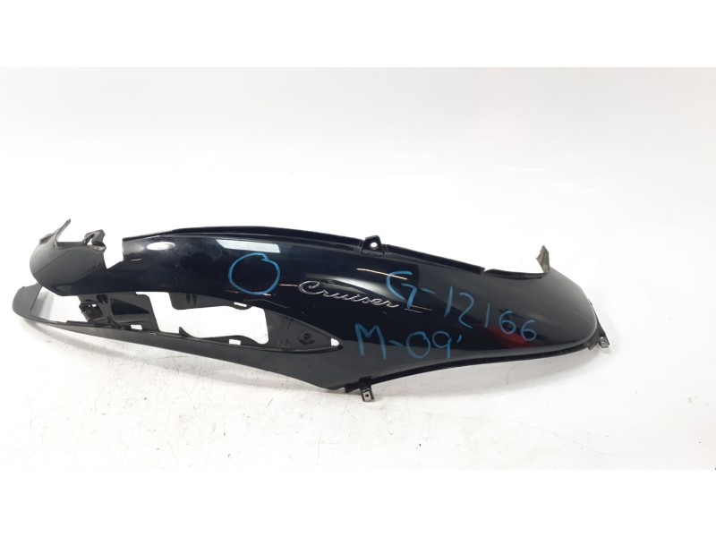 Recambio de moldura para piaggio beverly beverly 500 cruiser (m34) referencia OEM IAM CM024702  