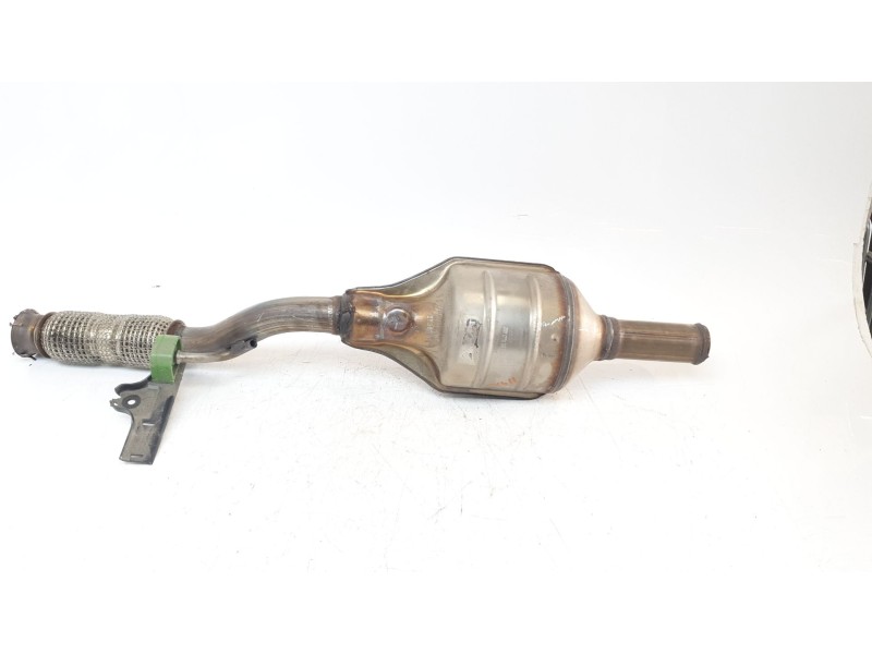 Recambio de catalizador para dacia sandero iii stepway expression referencia OEM IAM 208024992R  