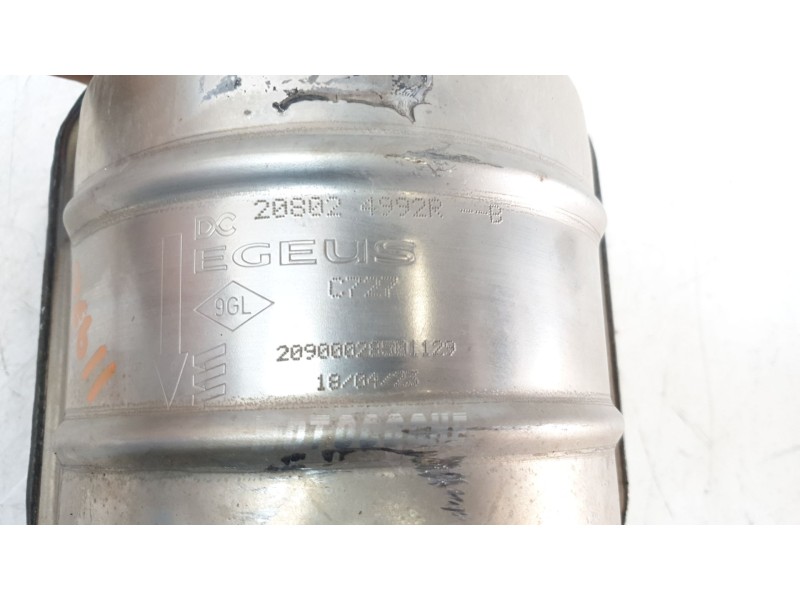 Recambio de catalizador para dacia sandero iii stepway expression referencia OEM IAM 208024992R  