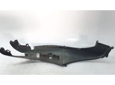 Recambio de moldura para piaggio beverly beverly 500 cruiser (m34) referencia OEM IAM CM024701   2