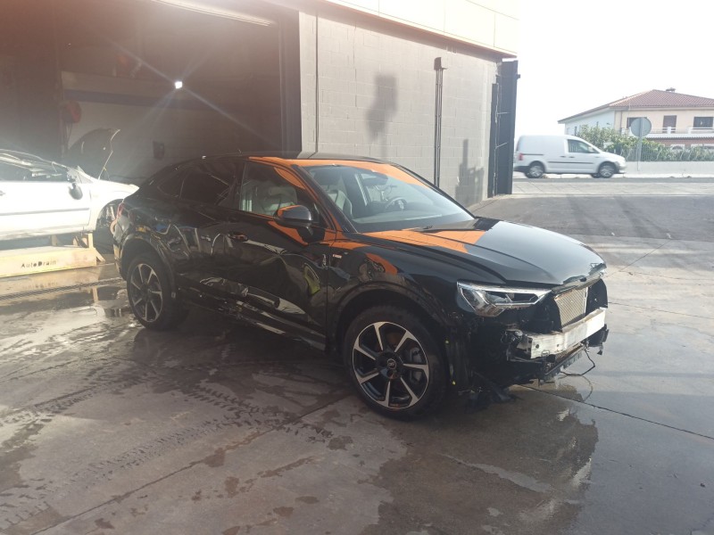 audi q3 sportback (f3n) del año 2023