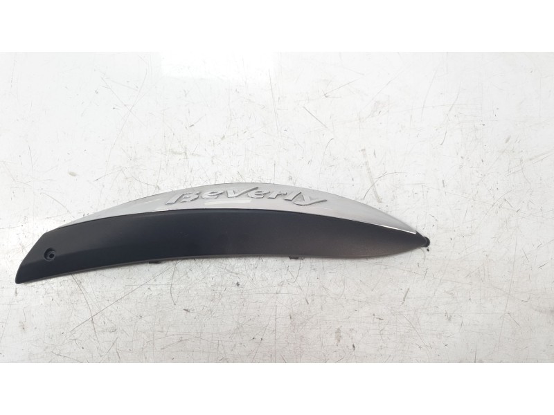 Recambio de piloto trasero izquierdo para piaggio beverly beverly 500 cruiser (m34) referencia OEM IAM CM176201000C  