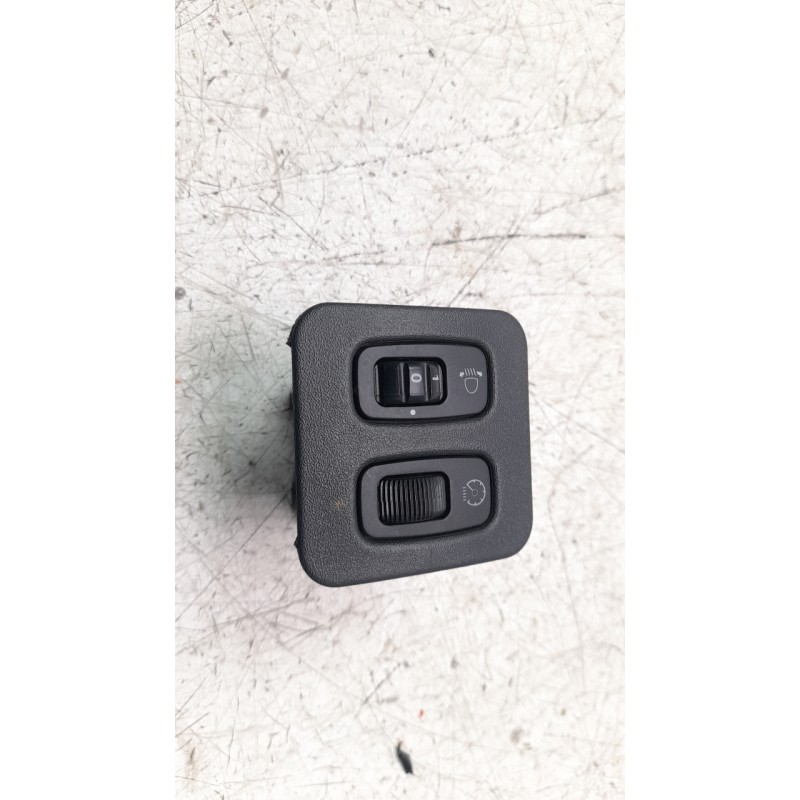 Recambio de mando luces para mitsubishi montero (v60/v70) 3.2 di-d cat referencia OEM IAM MR402645  