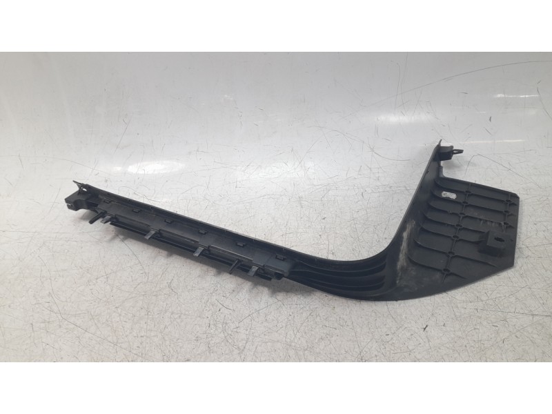 Recambio de moldura para porsche cayenne (typ 92aa) s diesel referencia OEM IAM 95855571411OP1  