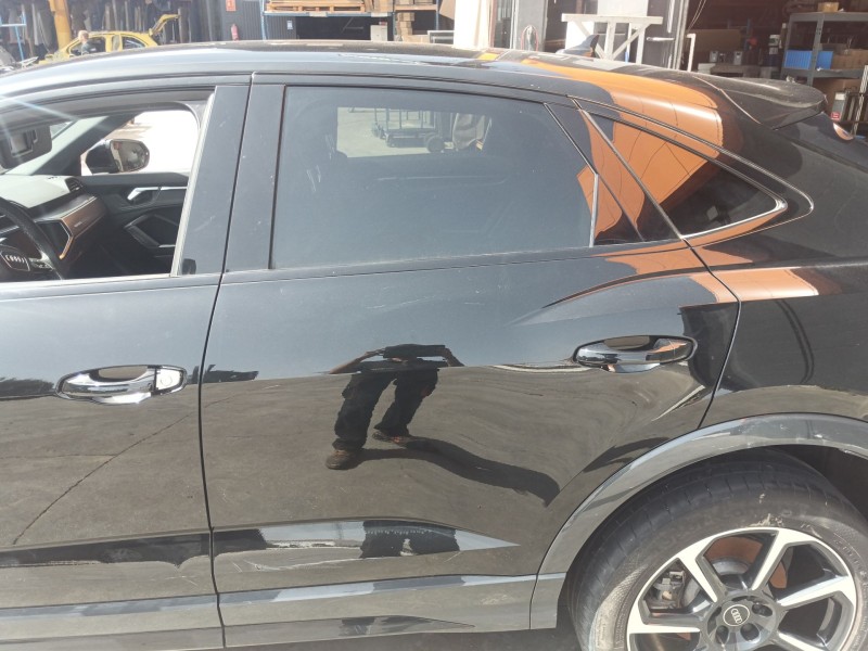 Recambio de puerta trasera izquierda para audi q3 sportback (f3n) 40 tdi quattro referencia OEM IAM   
