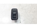 MANDO ELEVALUNAS DELANTERO DERECHO G1B514529AA G1B514529AA 