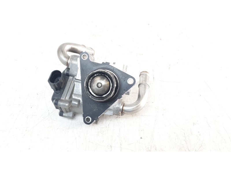 Recambio de valvula egr para skoda kodiaq ambition referencia OEM IAM 04L131501R  