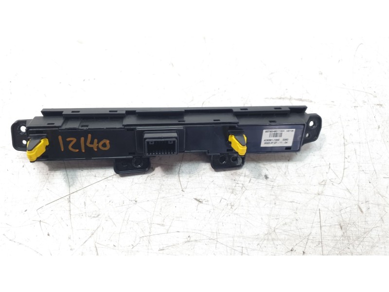 Recambio de warning para kia stonic (yb) 1.2 cvvt referencia OEM IAM 4D63611000  