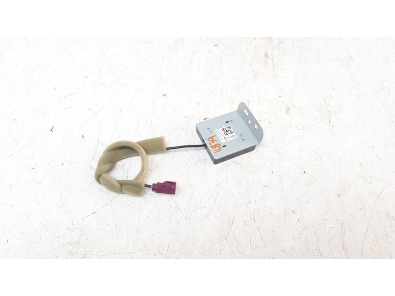 Recambio de modulo electronico para renault clio v business edition referencia OEM IAM 282125171R  