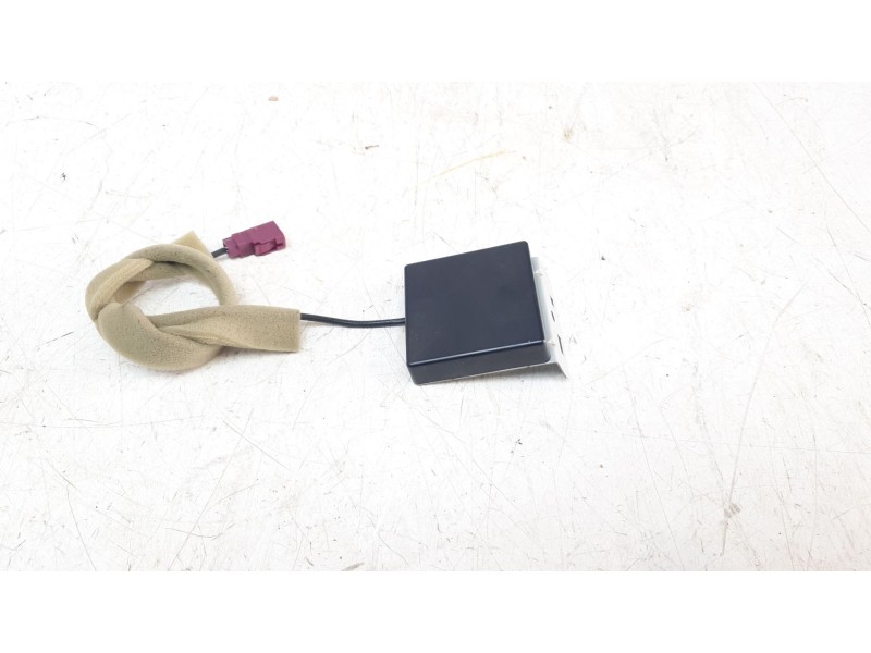 Recambio de modulo electronico para renault clio v business edition referencia OEM IAM 282125171R  