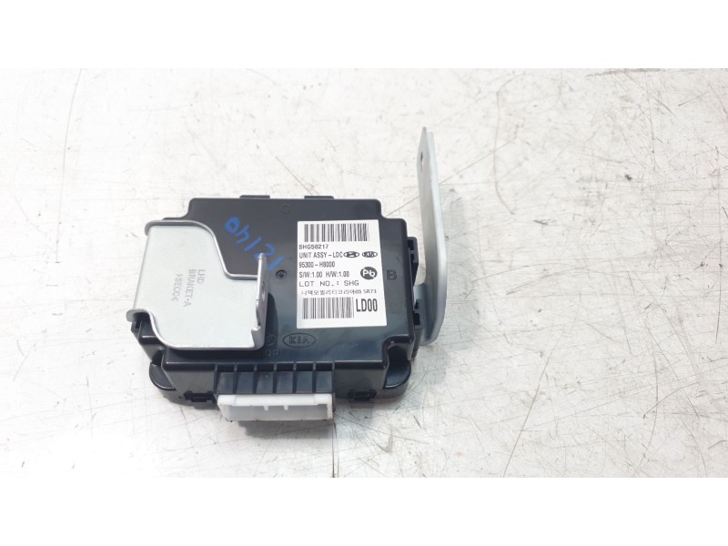 Recambio de modulo electronico para kia stonic (yb) 1.2 cvvt referencia OEM IAM 95300H8000  