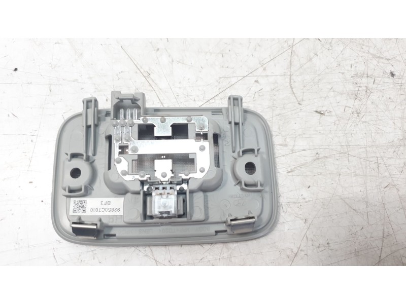 Recambio de luz interior para kia stonic (yb) 1.2 cvvt referencia OEM IAM 92850C7010  