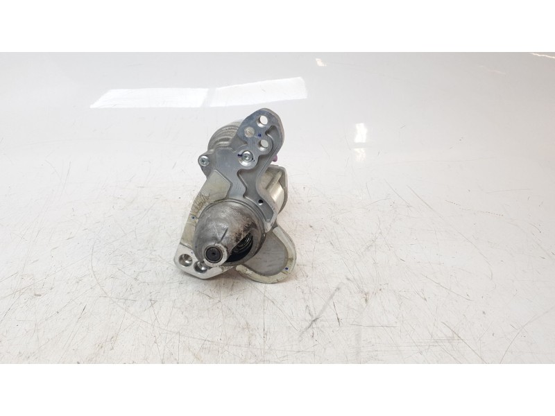 Recambio de motor arranque para dacia sandero iii stepway expression referencia OEM IAM 233008820R  ARF160141